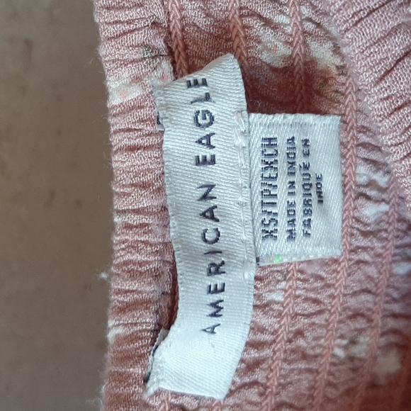 American Eagle Pink Floral Romper Ladies XS - Picture 2 of 2